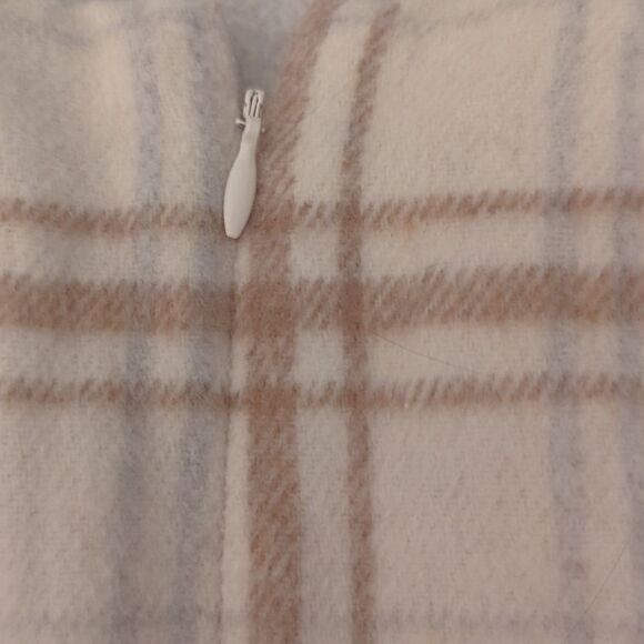 Lulu's women's cream plaid fleece skirt size large - Picture 6 of 7